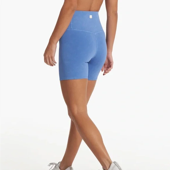 Vuori Washed Studio Shorts - Picture 4 of 4